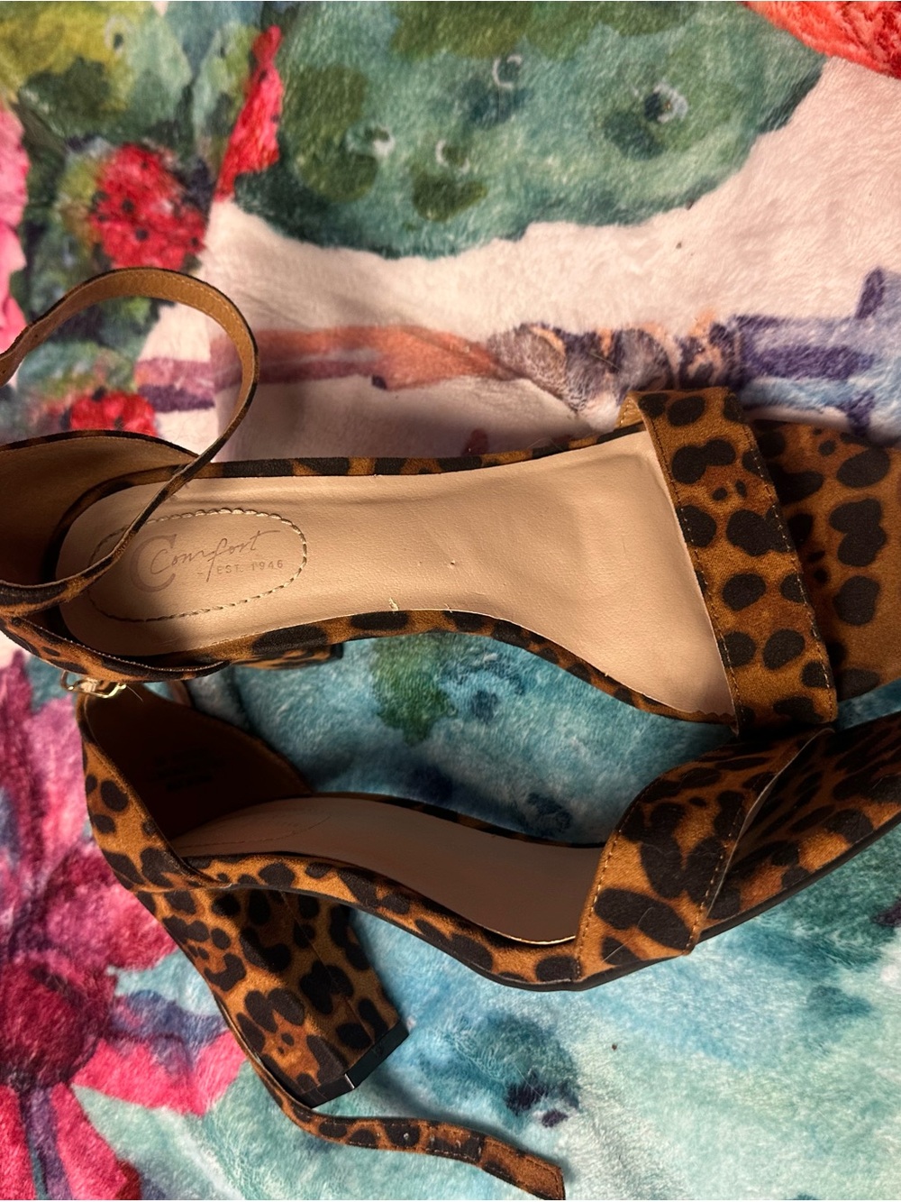 Comfort by Predictions Leopard Print Block Heel Sandals - Tan/Black